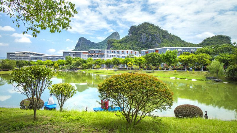 芯片批发报价平台：揭秘价格查询背后的逻辑